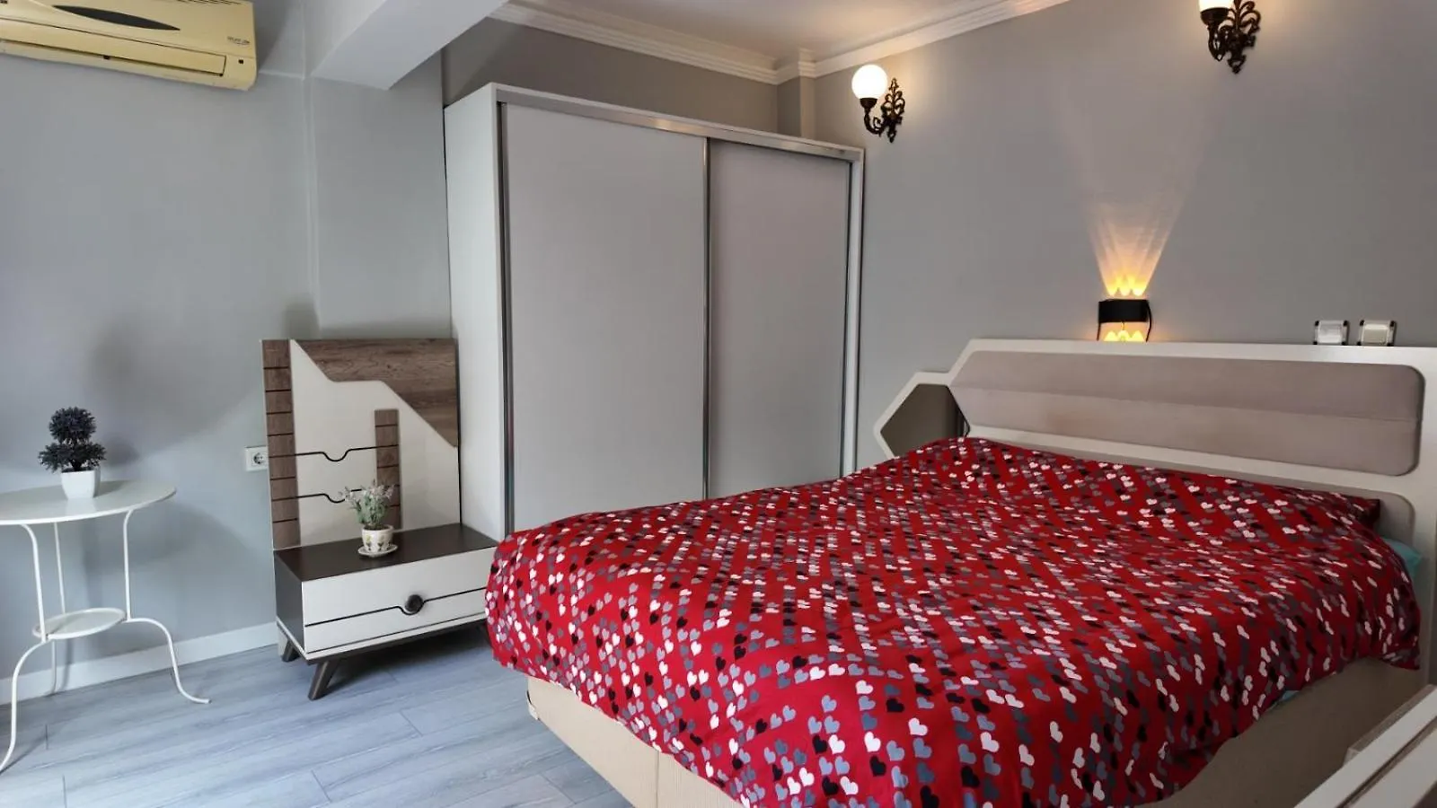 Modern Design House In The Heart Of Marmaris Lägenhet
